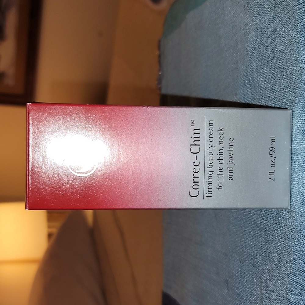 🆕️Serious Skin Care Correc-Chin Firming Beauty Cream